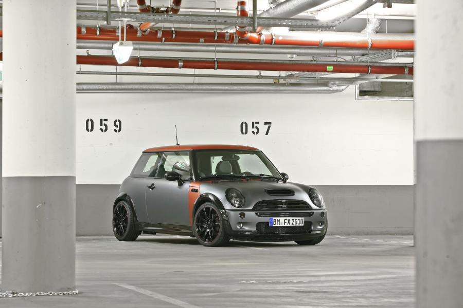  Mini Cooper S R53 ProjectOne by CoverEFX 2011 года  (фото 7 из 12)
